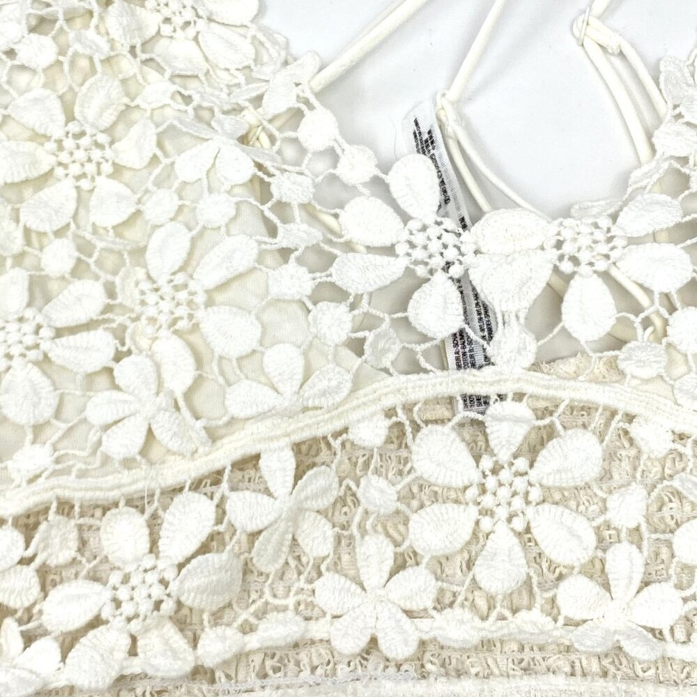 Free People Intimately Ivory White Miss DAZIE Bralette Crochet Size Medium - Picture 7 of 14